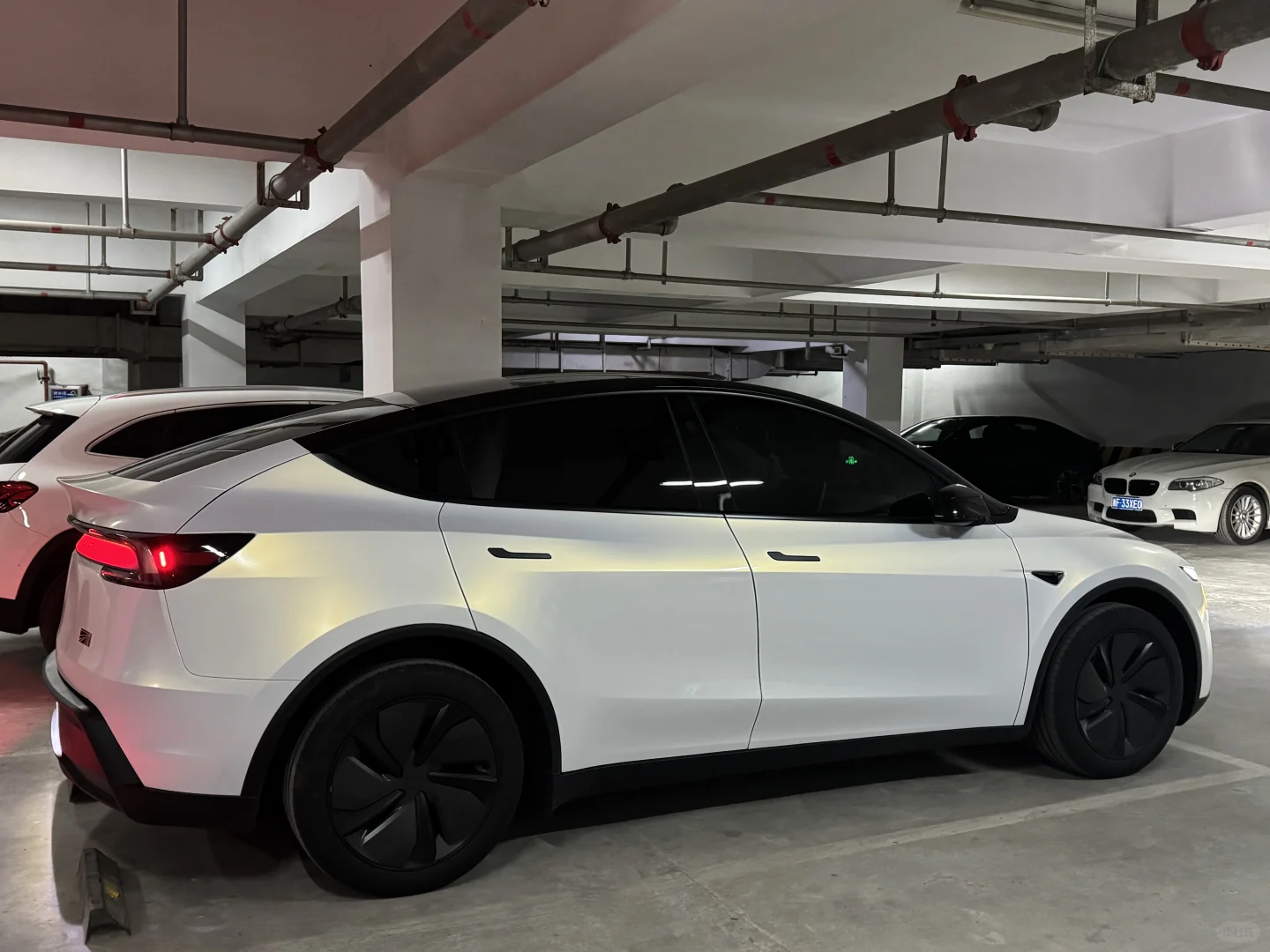 ELOV PPF-CP018 White Gold color PPF application on car - image 3