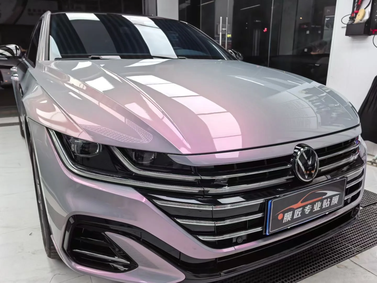ELOV PPF-CP035 Fantastic Grey color PPF application on car - image 3