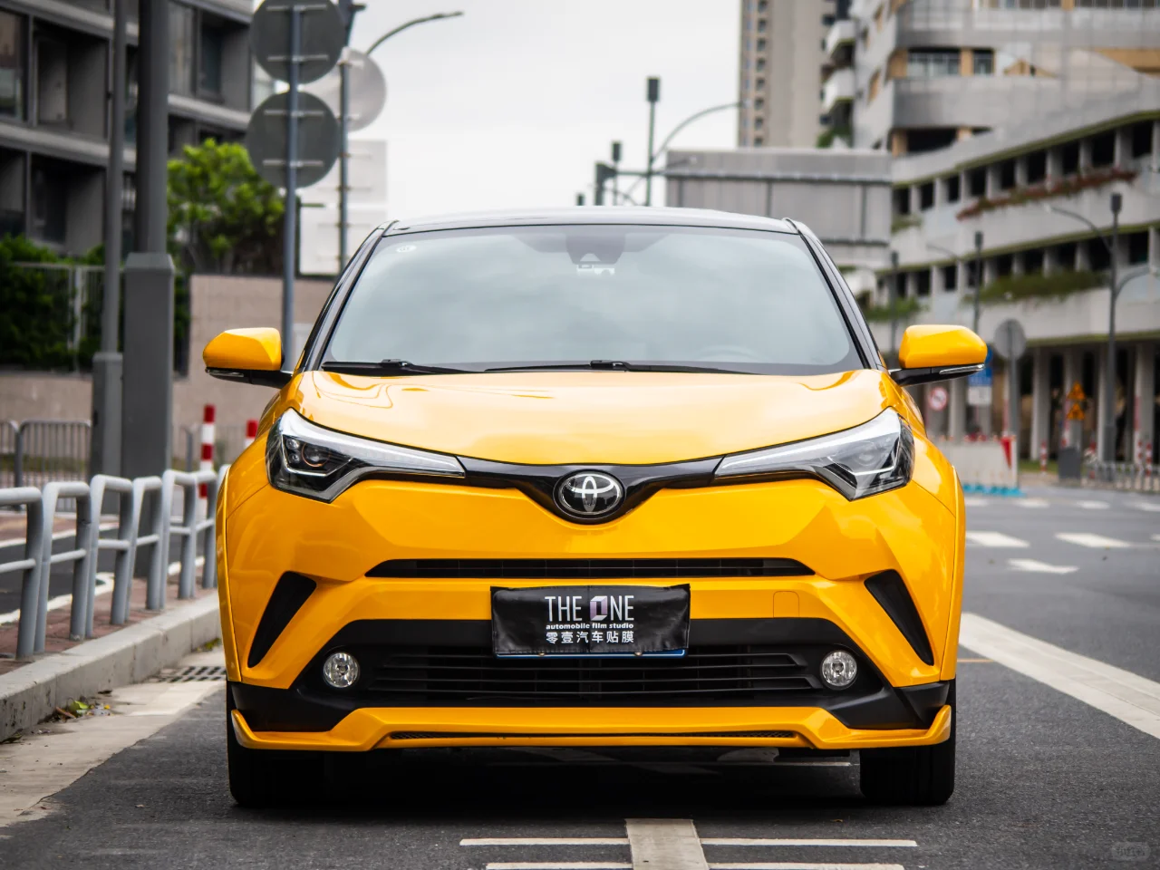 ELOV PPF-CP080 Volcanic Yellow color PPF application on car - image 3