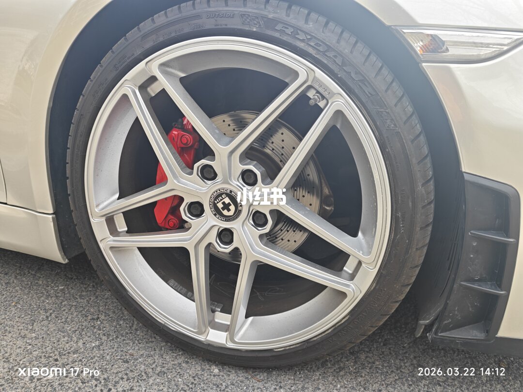 ELOV PPF-CP122 Metallic Paint Champagne Gold color PPF application on car - image 4