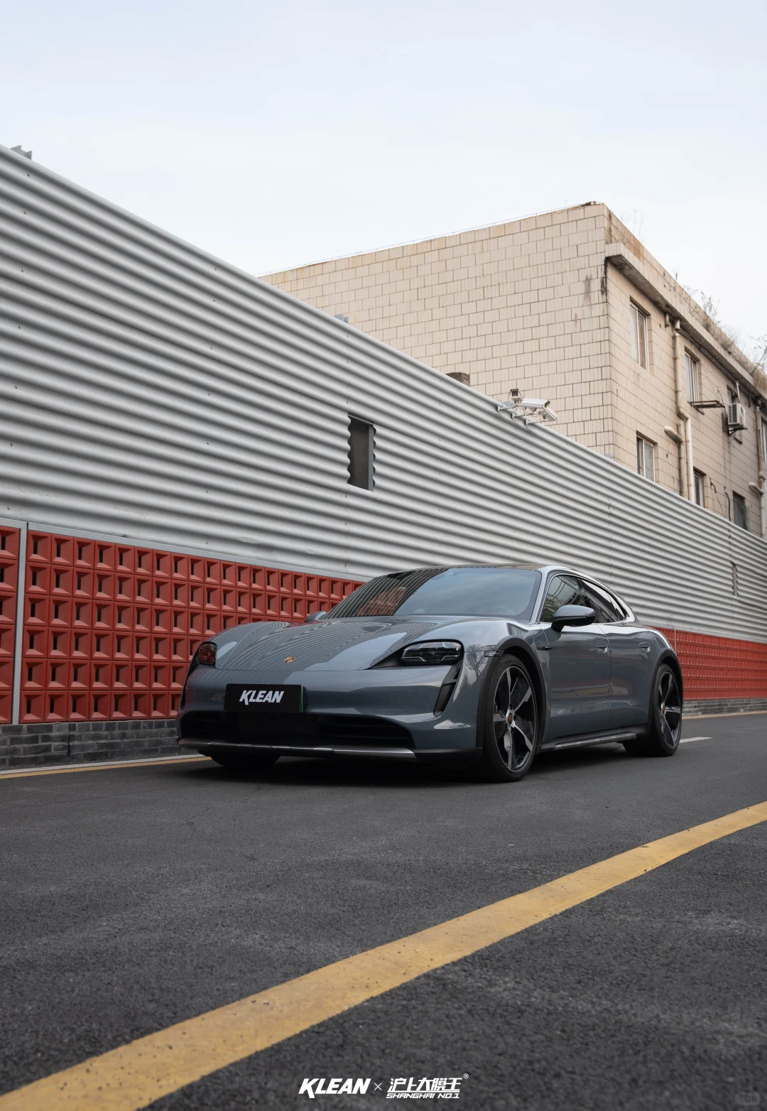 ELOV PPF-CP176 Polar Gray color PPF application on car - image 2