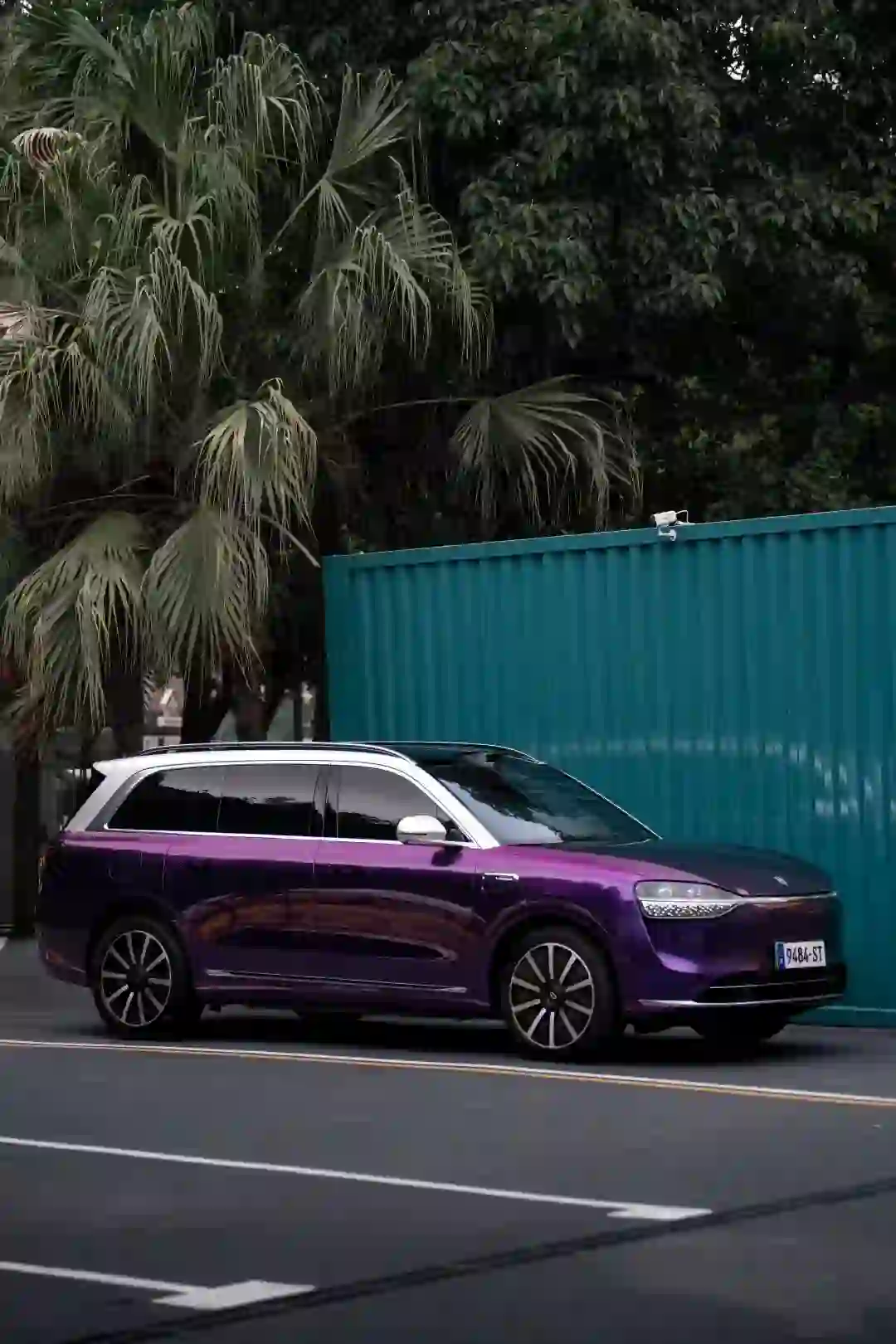 ELOV PPF-CP178 Bright Black Purple color PPF application on car - image 1