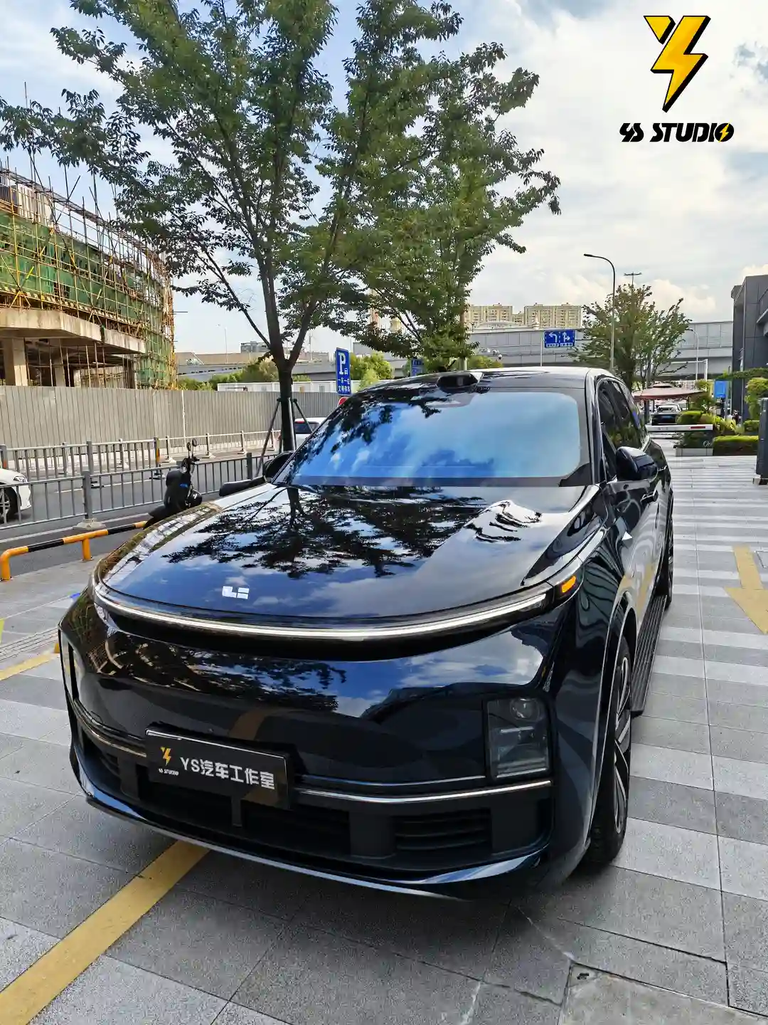 ELOV PPF-CP188 Blue Black color PPF application on car - image 1
