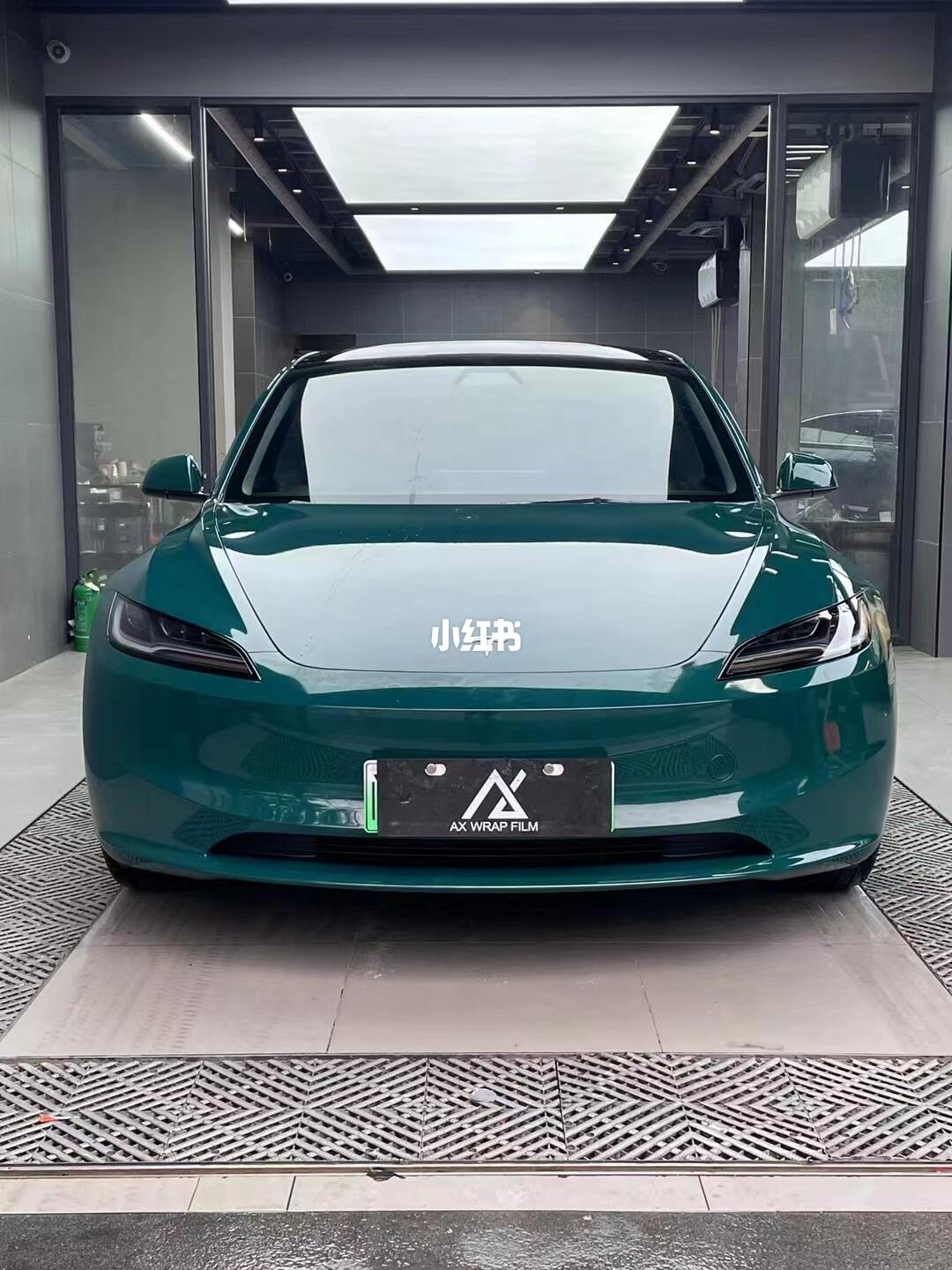 ELOV PPF-CP201 Hell Green color PPF application on car - image 2