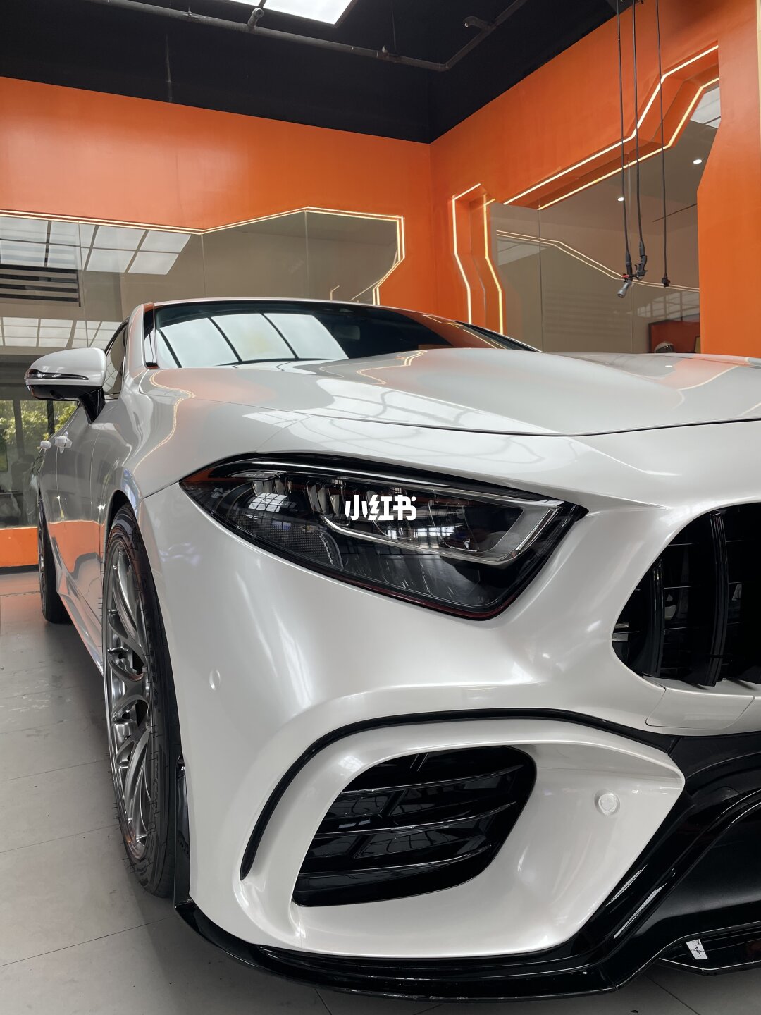 ELOV PPF-CP217 Liquid Metallic Mousse White color PPF application on car - image 1