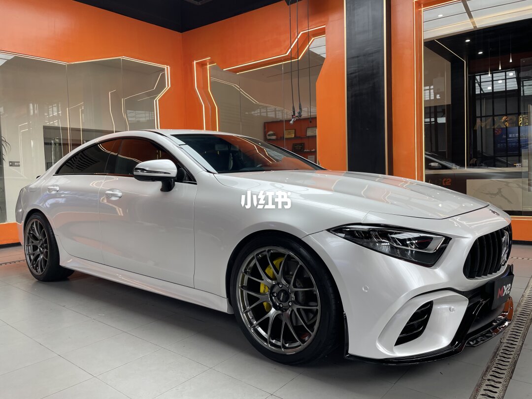 ELOV PPF-CP217 Liquid Metallic Mousse White color PPF application on car - image 2