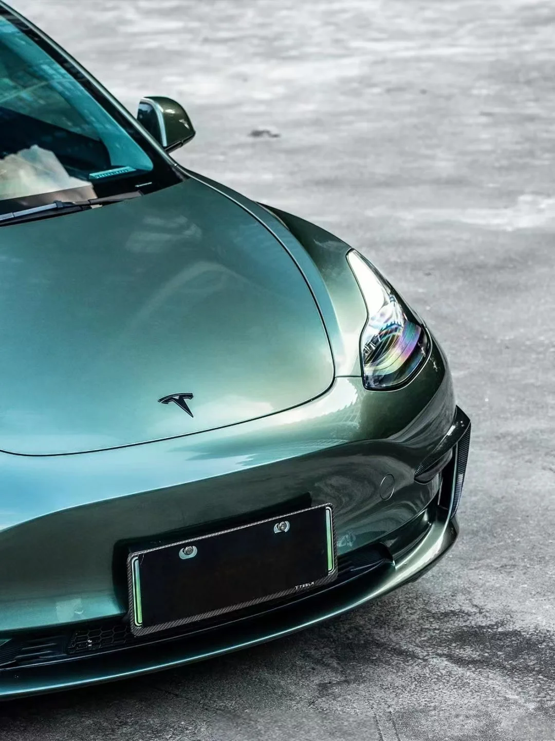 ELOV PPF-CP224 Liquid Metallic Cangling Green color PPF application on car - image 3