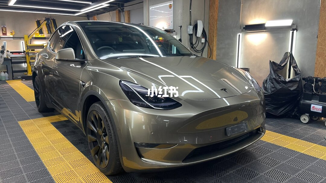 ELOV PPF-CP237 Liquid Metallic Coffee Gray color PPF application on car - image 1