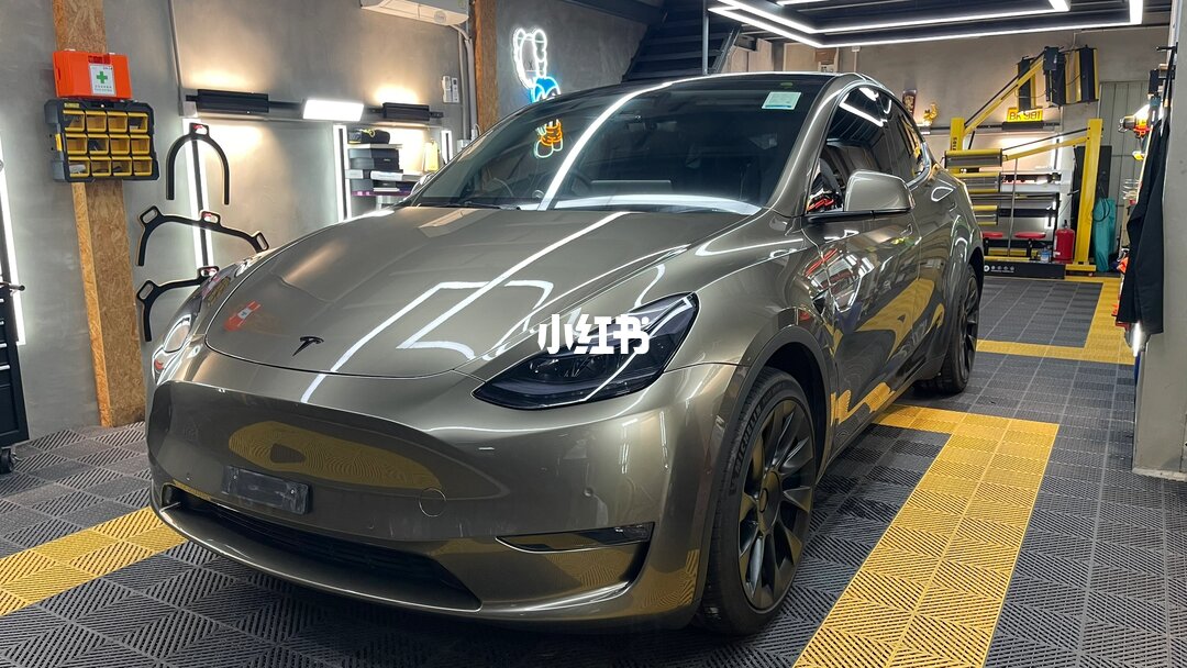 ELOV PPF-CP237 Liquid Metallic Coffee Gray color PPF application on car - image 2